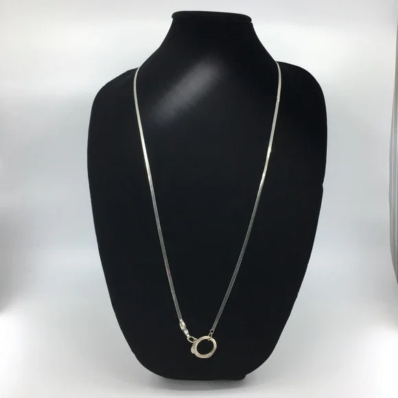 Chico's Signed Eyeglass Holder Long Necklace Silver Chain - Picture 5 of 13